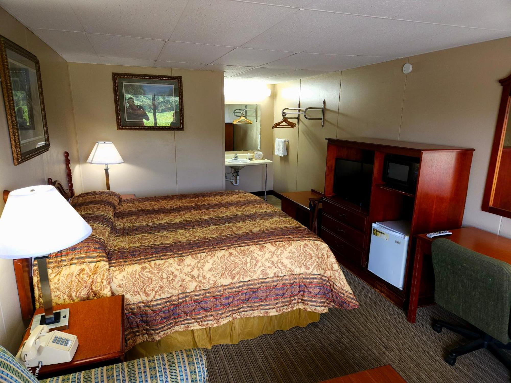 Economy Inn Rogersville Екстериор снимка